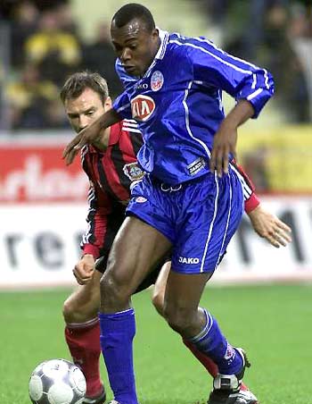 的表现依旧 的表现依旧